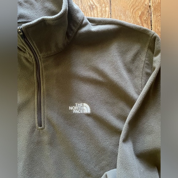 Men’s TKA 100 Pullover 1/4 zip - Picture 2 of 4